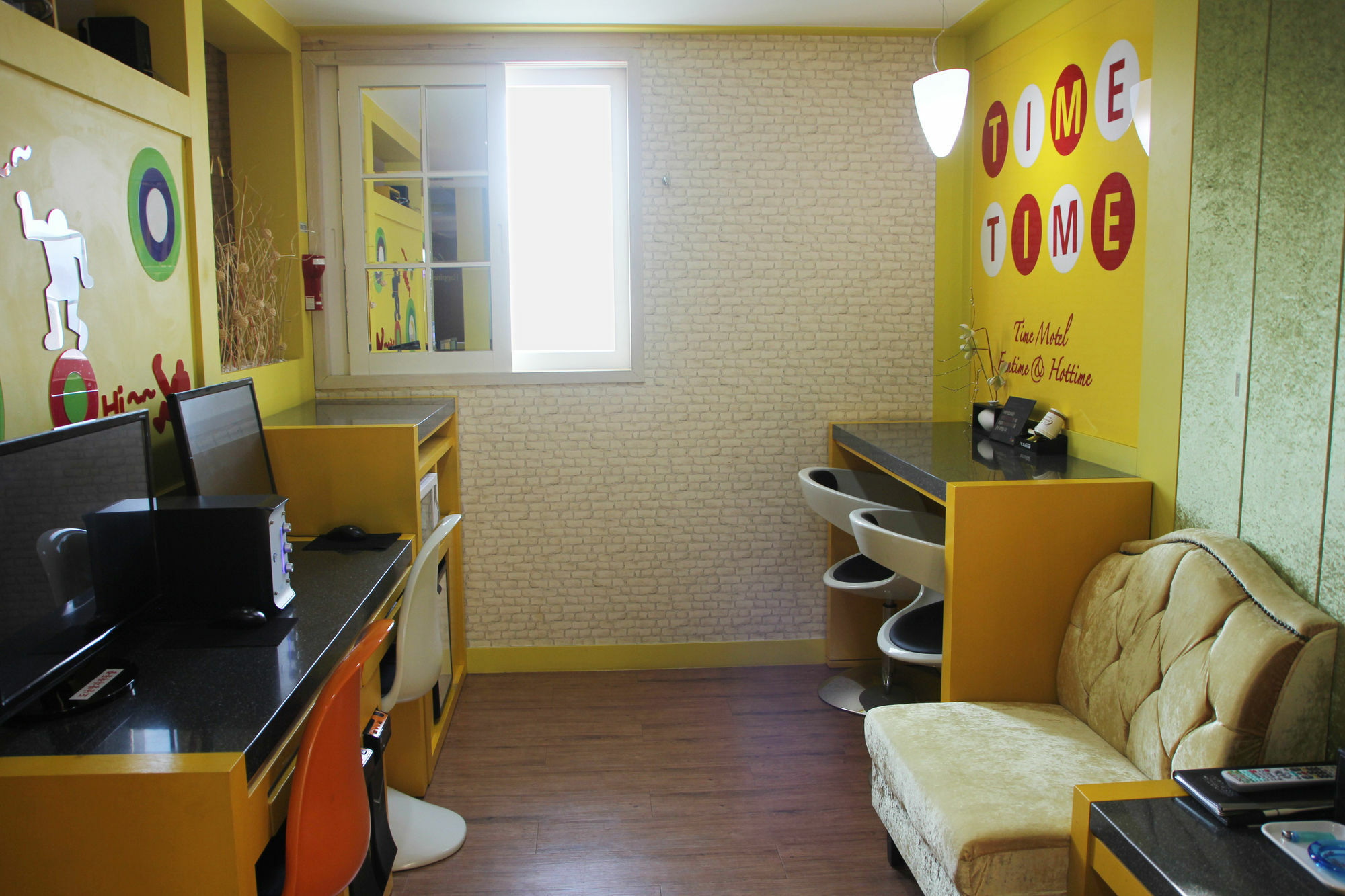 Time Motel Γκιονγκγού Εξωτερικό φωτογραφία